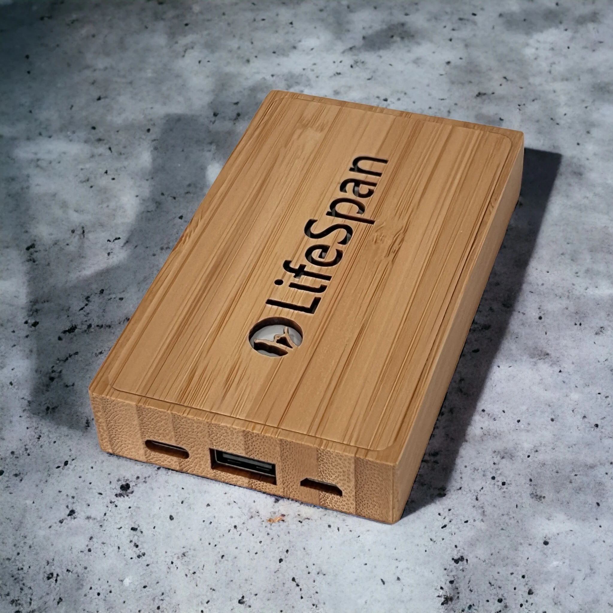 Bamboo Power Bank - Image 4