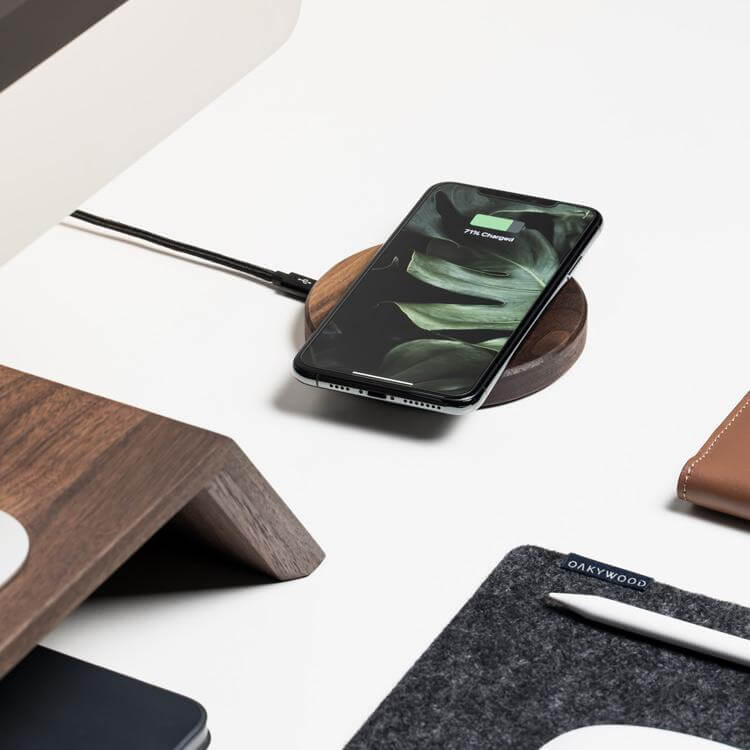 Slim Wireless Charging Station - Image 4