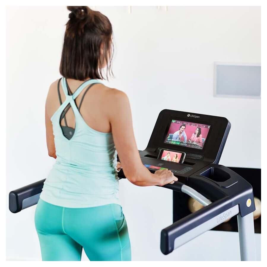TR5500iM Folding Treadmill - Image 3