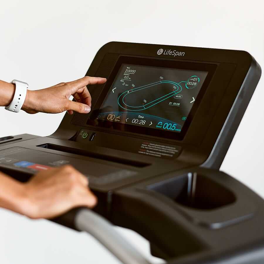 TR5500iM Folding Treadmill - Image 4